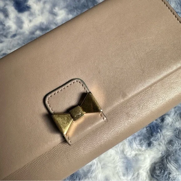 *SOLD* Chloe Leather Envelope Wallet Light Pink Beige - Picture 9 of 16